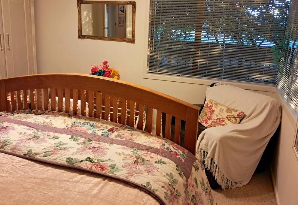 Secret Cottage Waitara Экстерьер фото